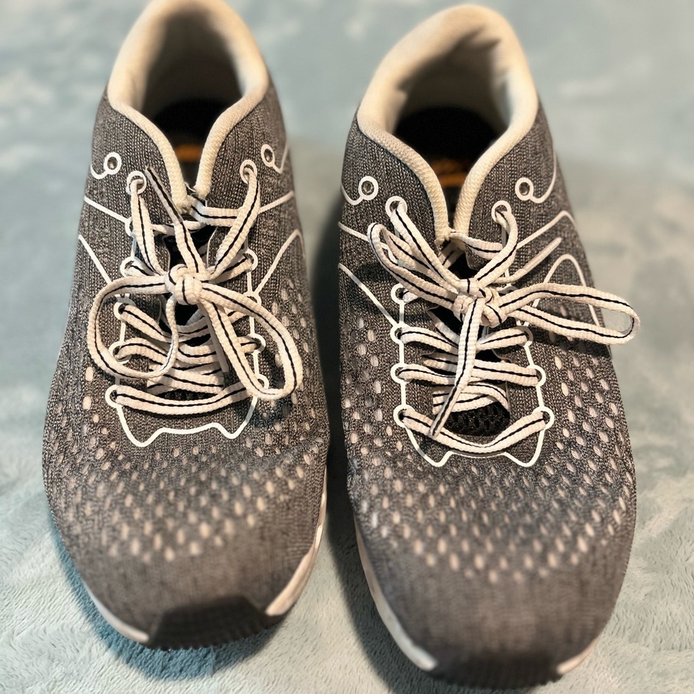 Avia Running Shoes